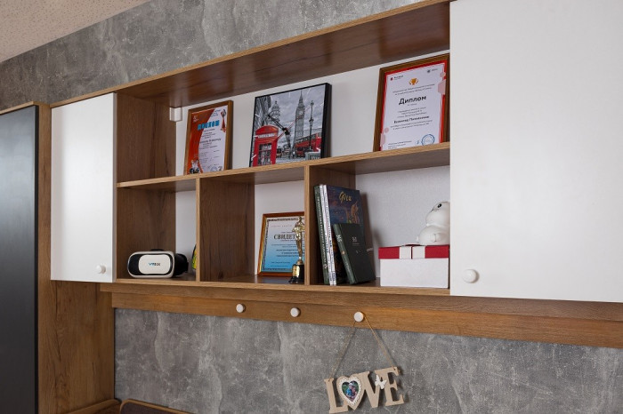 Шкаф навесной Лойс 81