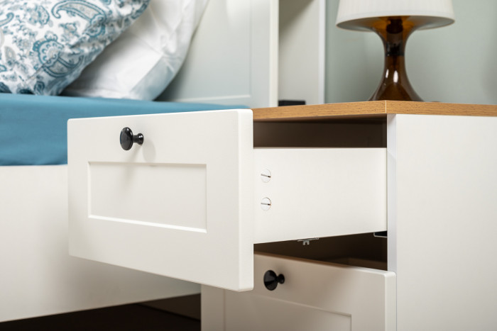 Остин 11.53 Кровать + ортопед + 13.336.03 Шкаф для одежды + 16.152 Тумба прикроватная, белый шагрень/дуб крафт золотой